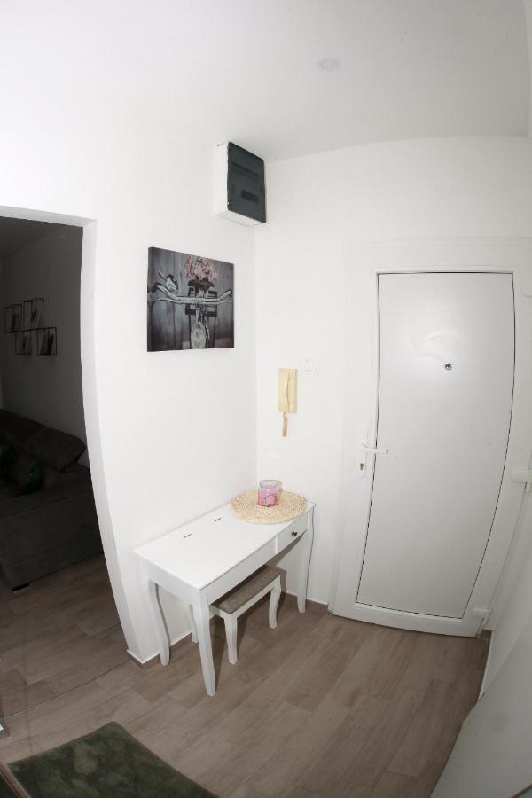 Apartman Lucija Karlovac Exterior photo